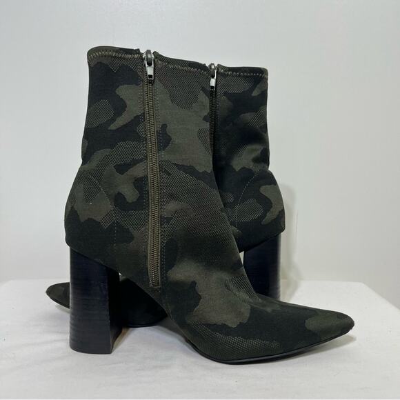 Jeffrey Campbell Camouflage Black Green Siren Boots/Booties 8.5 EUC - Picture 3 of 7